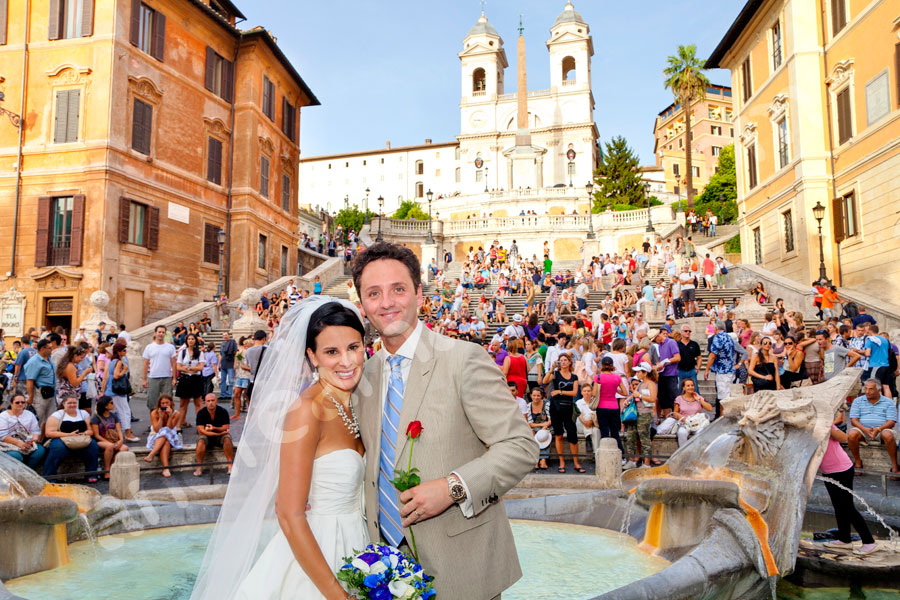 wedding-rome-3911-065 Piazza di Spagna Photograph Spanish steps by the water Fountain