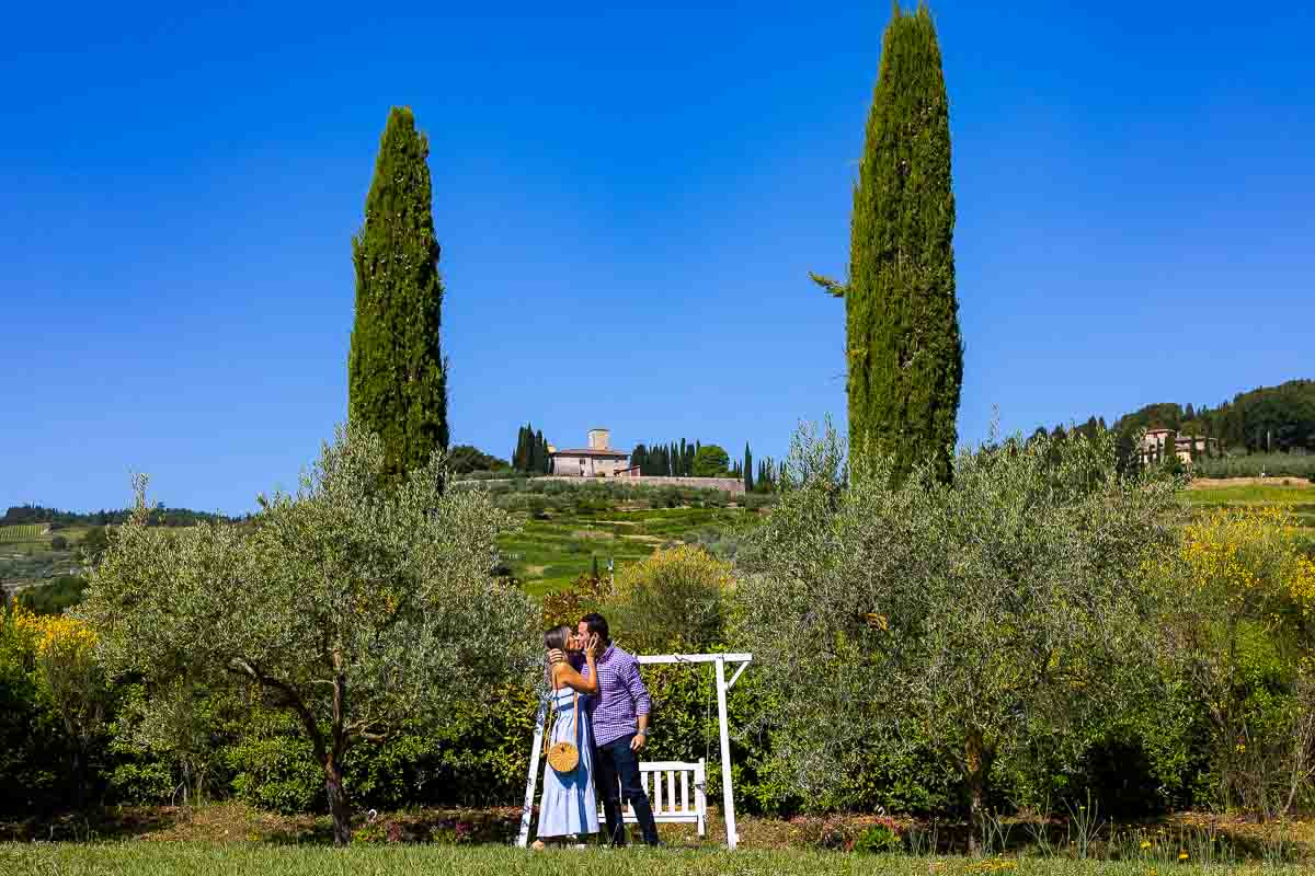 The she said yes moment photographed in the Tuscany countryside