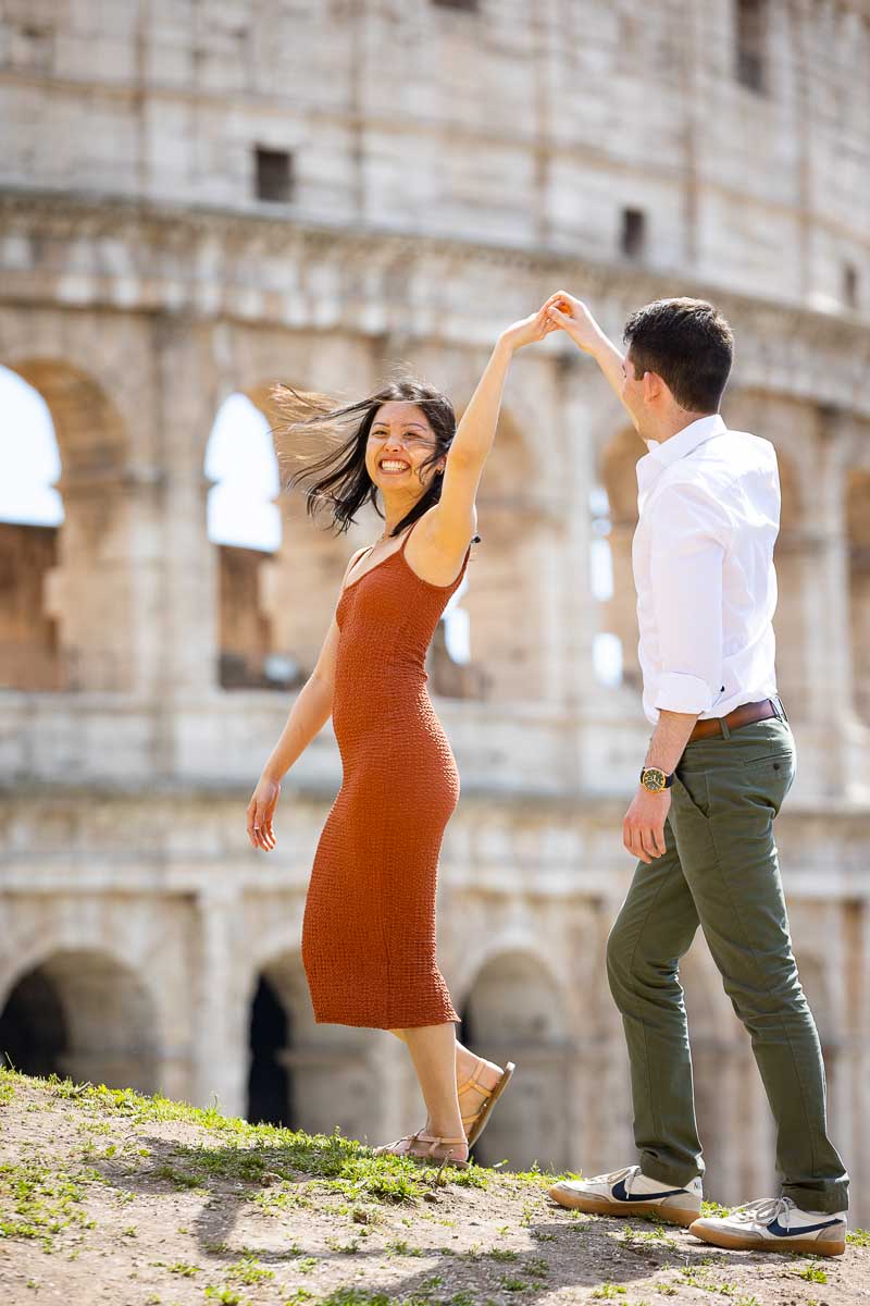 Spinning around picture by the Coliseum