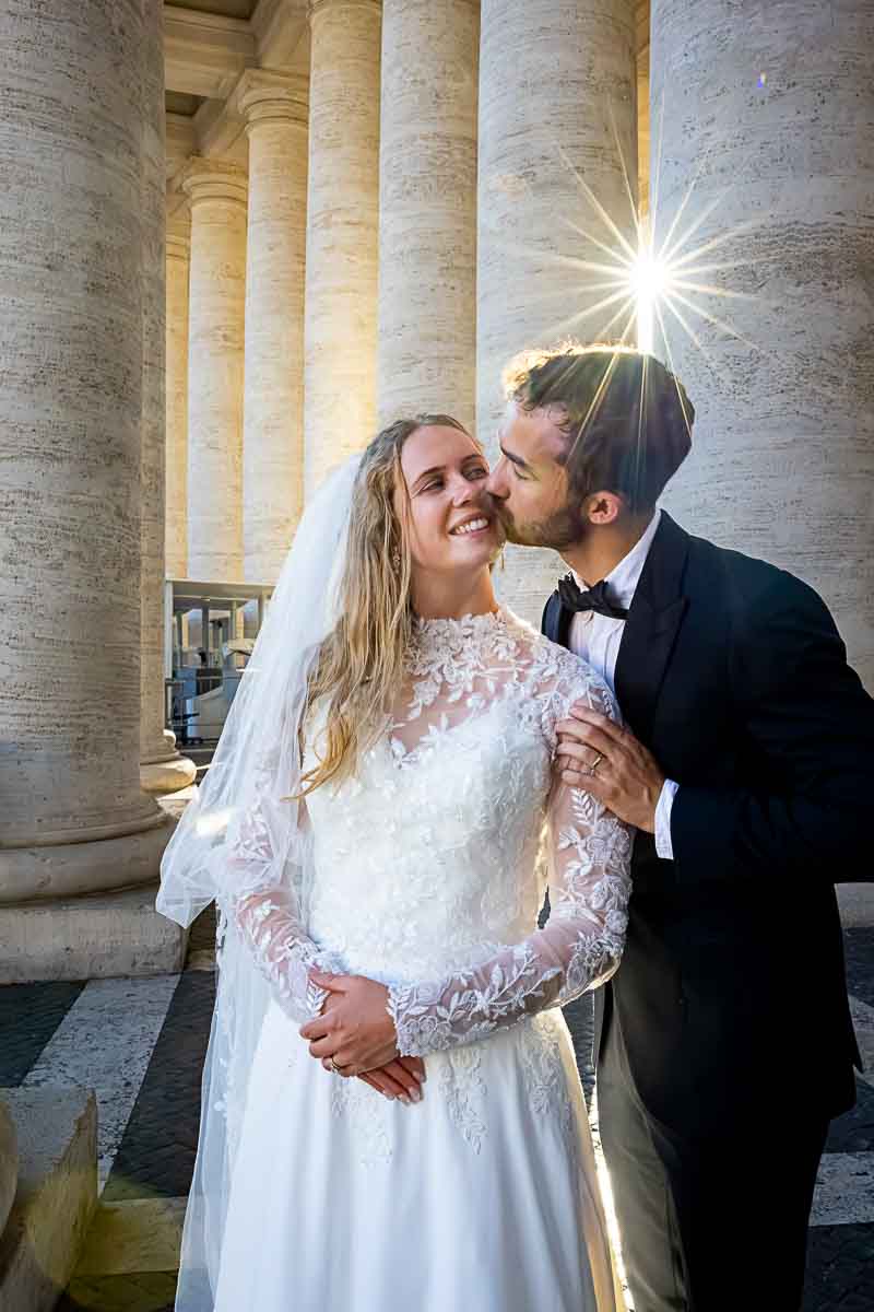 Kissed by the sun under the colonnade newlywed portrait pictures 